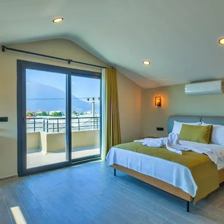 4 Bedroom 2855 费特希耶