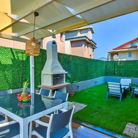 4 Bedroom 2855 * 费特希耶